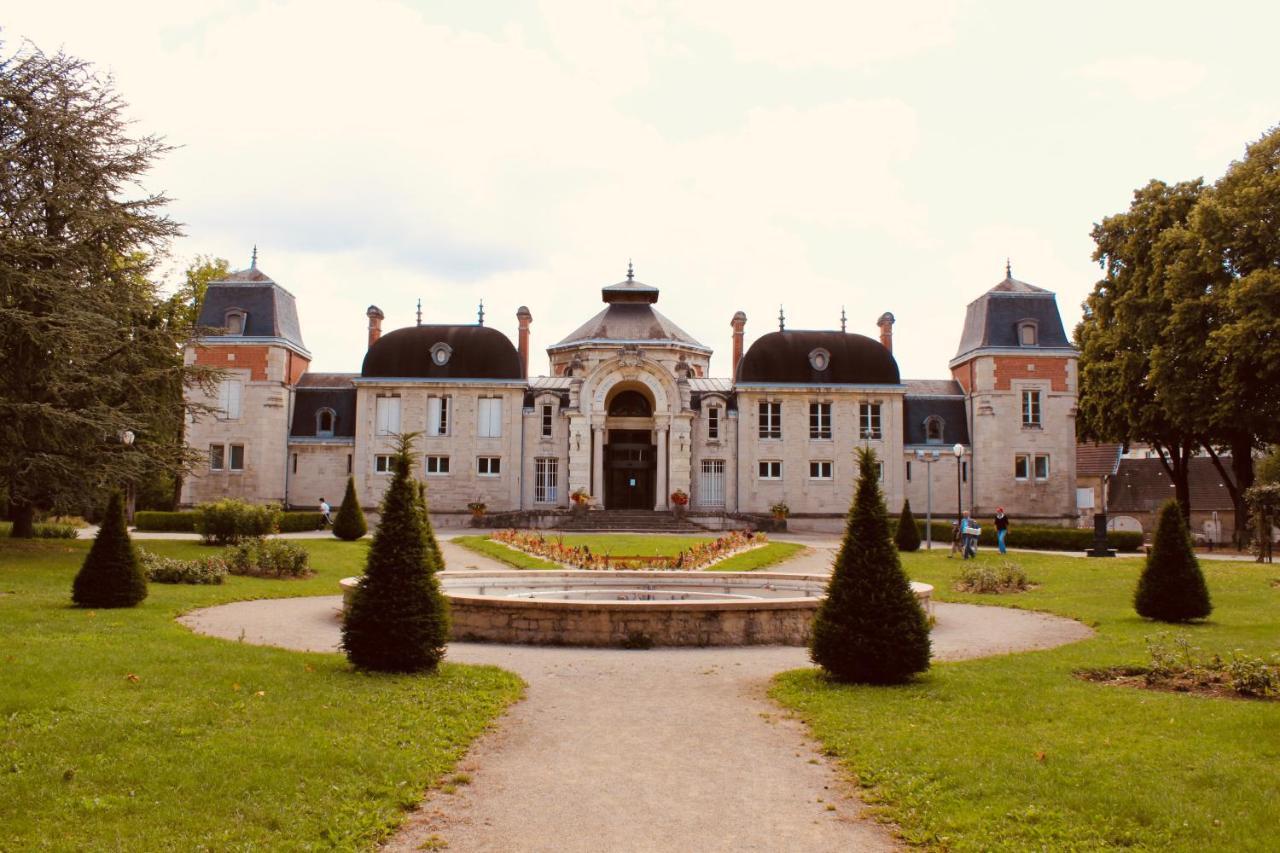 Suite Standing Au Coeur Du Jura Courbouzon  Екстер'єр фото